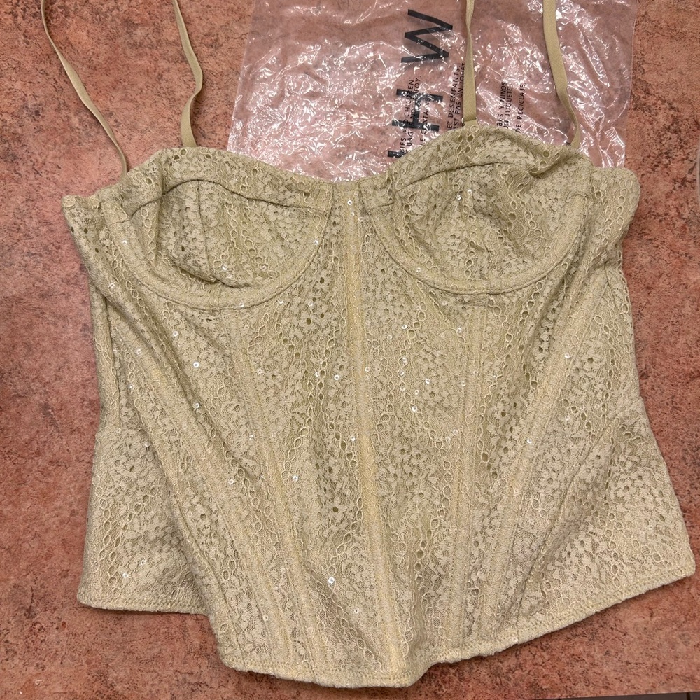 new white fox bustier top